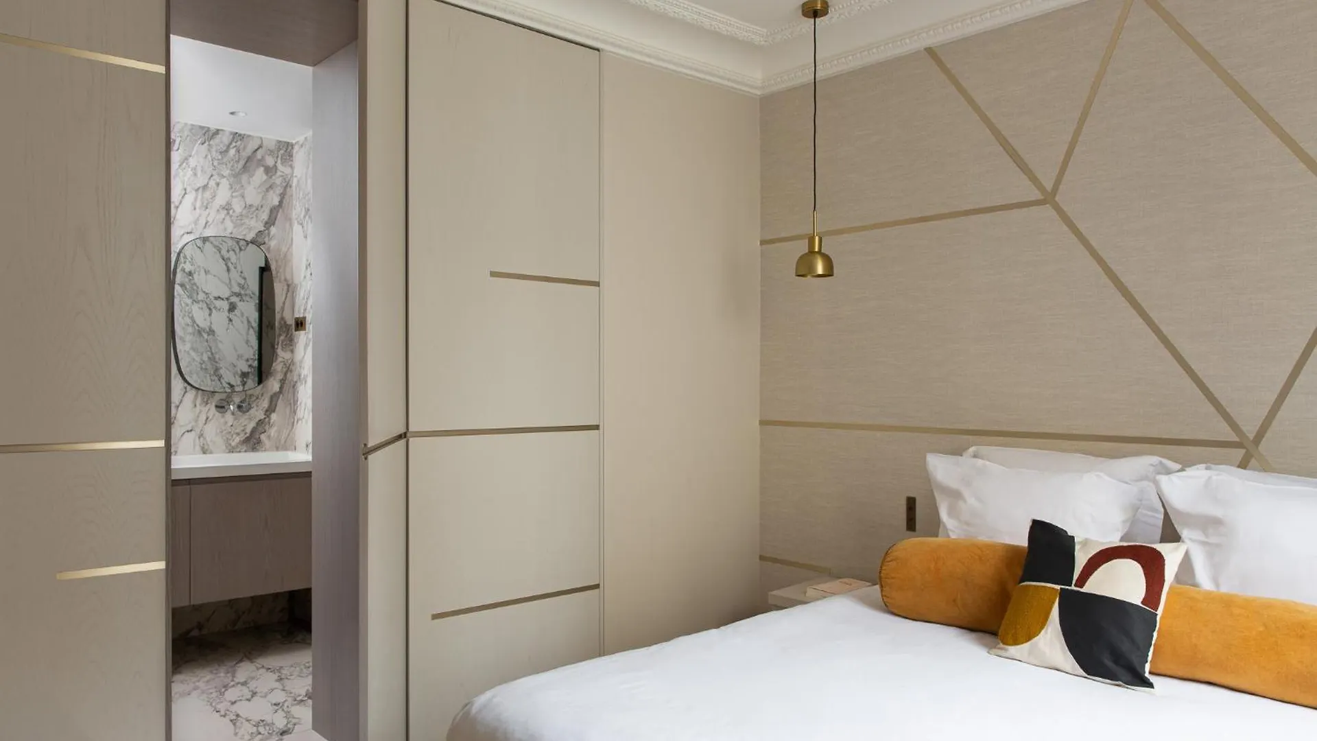 Highstay - Luxury Serviced Apartments - Arc De Triomphe Parigi